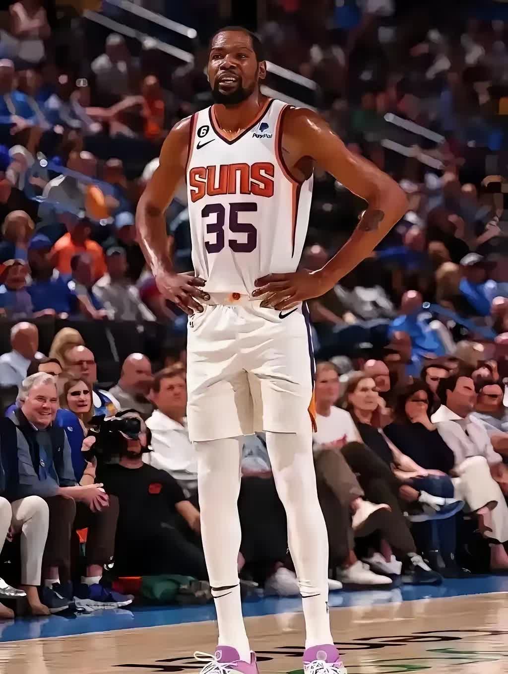 平博登录-德约科维奇巅峰对决，杜兰特与30激战勇士分钟，惊险取胜胜负难料！-平博登录