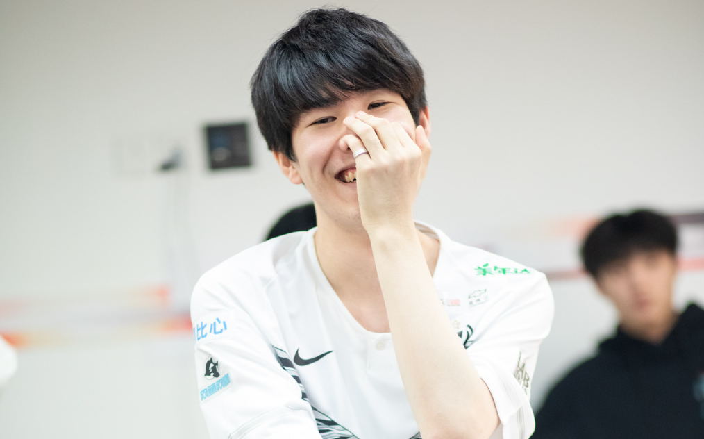 平博体育-TheShy遭遇五连败，雄鹿教练面临压力！-平博体育